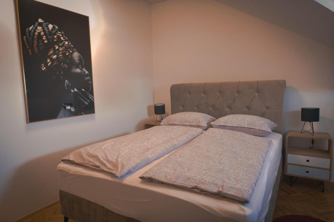 Mila Apartman Apartamento Ðakovo Exterior foto